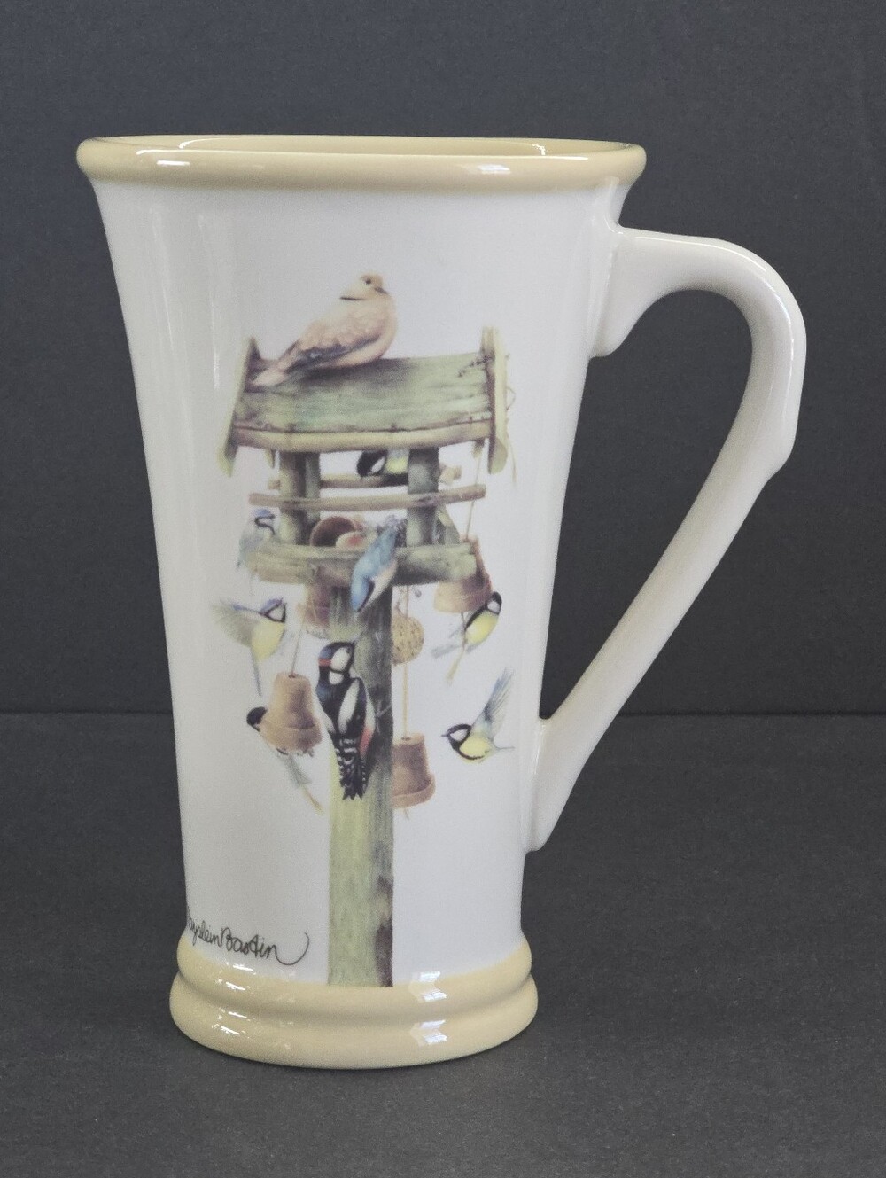 Marjolein Bastin NATURE'S SKETCHBOOK Bird Feeder Mug. EUC. Hallmark 5.75"